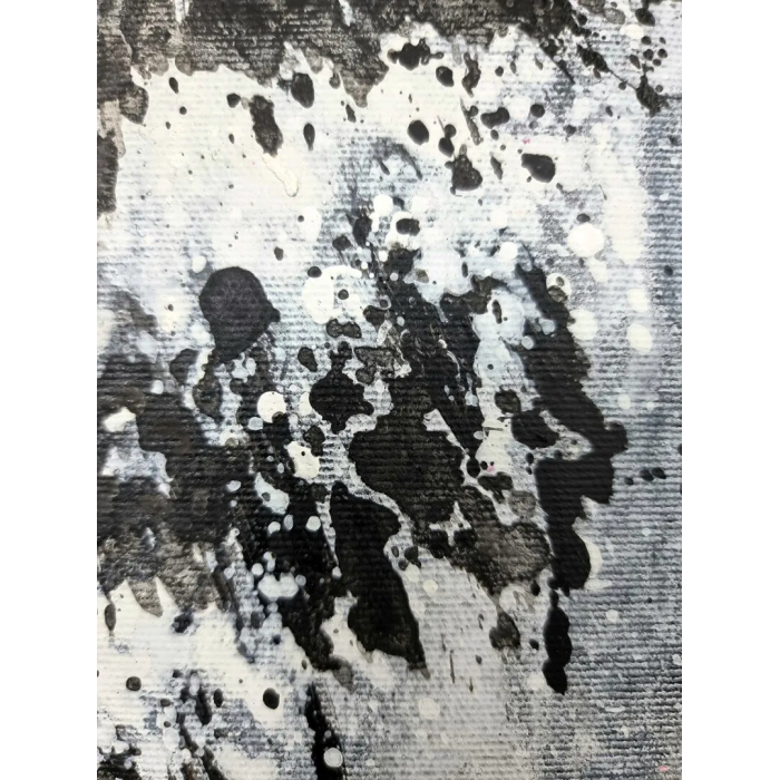 Gemälde „Biene“, 2023 – Acryl, Serie Dichotomie der Persönlichkeit Gemälde „Biene“, 2023 – Acryl, Serie Dichotomie der Persönlichkeit