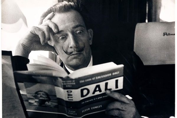 Salvador Dali: 10 Surrealistycznych Faktów o Artyście Gettyimages 102730658  salvador dali